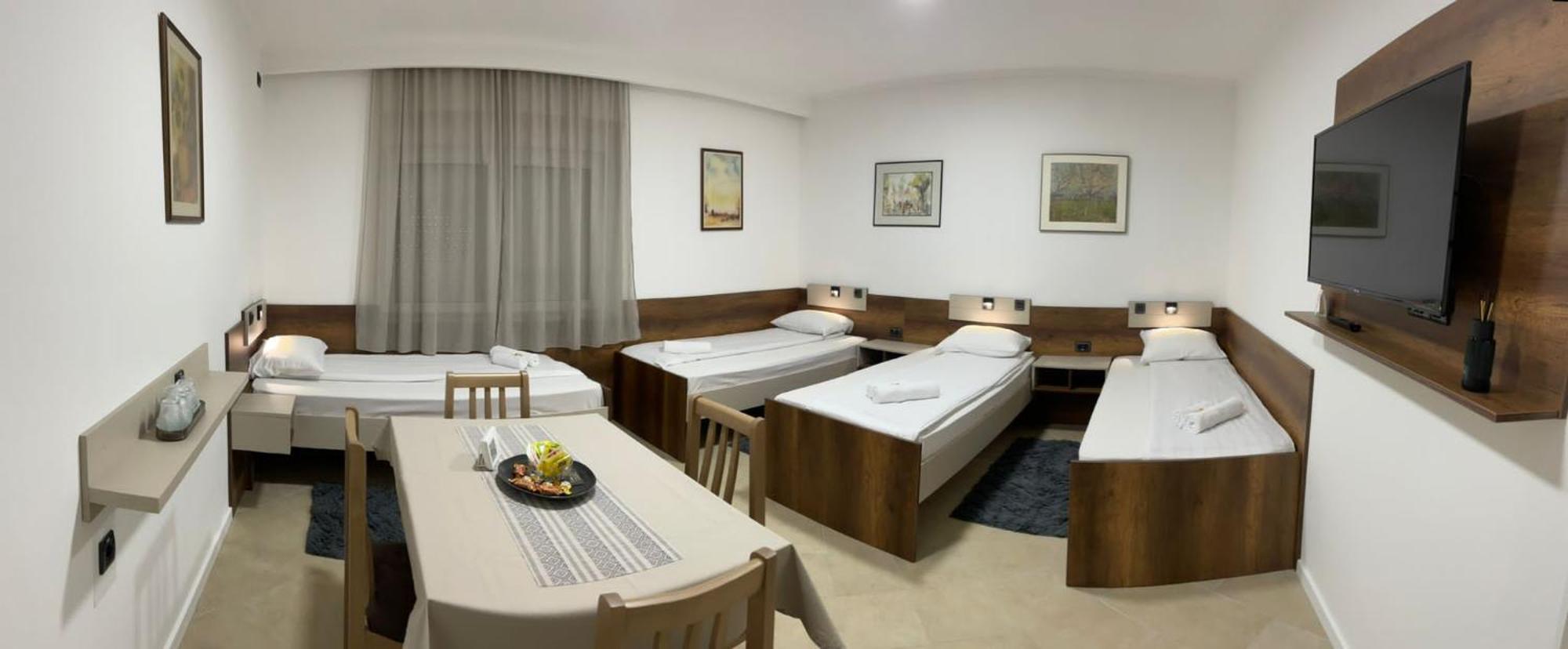 Kollar D Guest House - Prenociste Rooms Subotica Exteriér fotografie