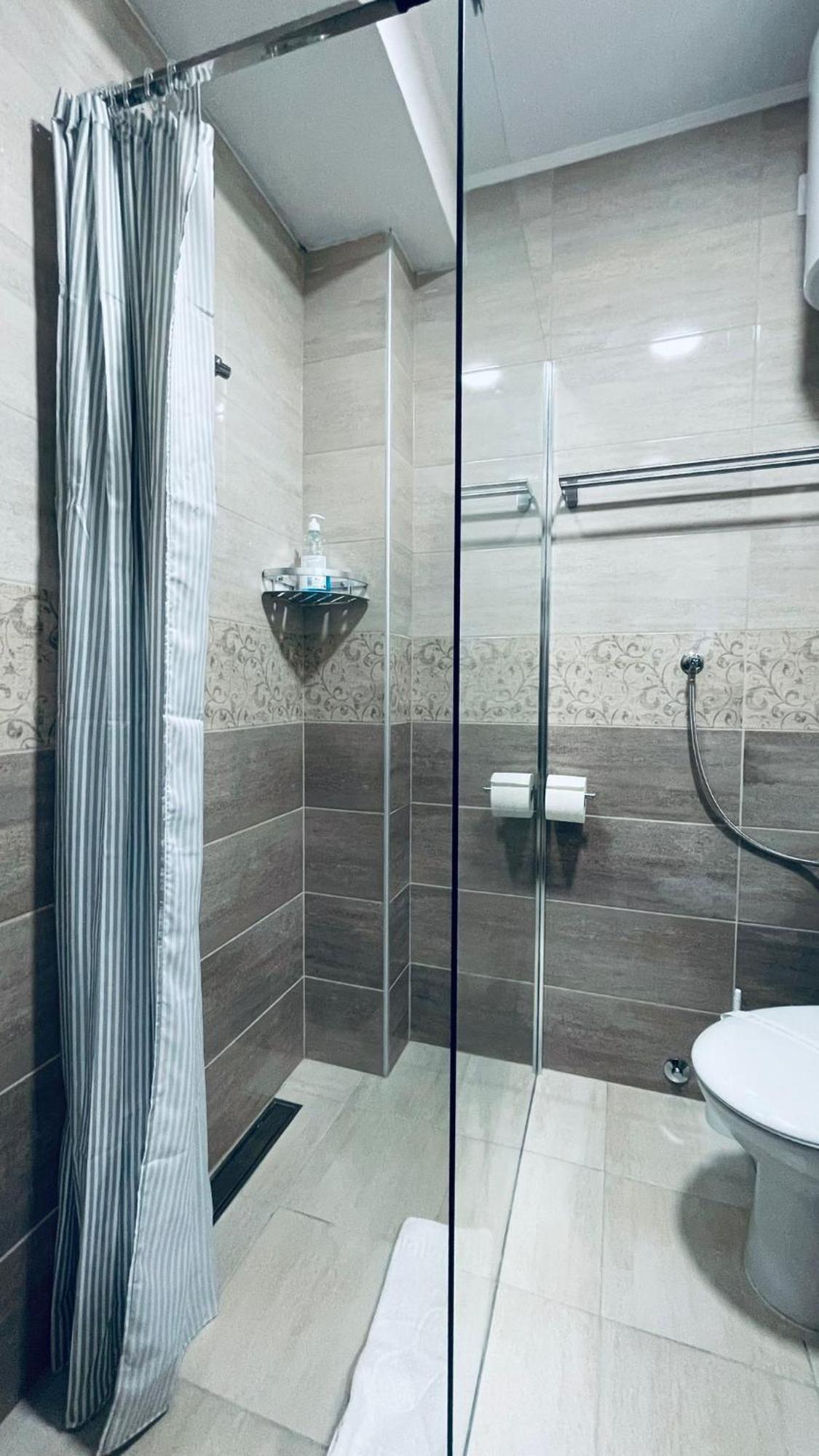 Kollar D Guest House - Prenociste Rooms Subotica Exteriér fotografie